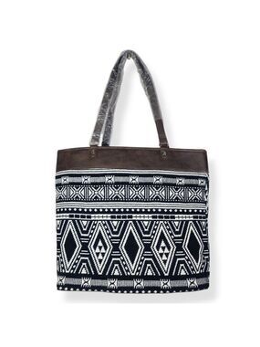 Thirty-One Reversible Tote Bag - in Rio Weave NWOT Beach Tote